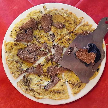 Roccamaia * Pievebovigliana