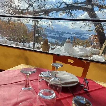 Roccamaia בית חווה