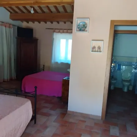 Alloggio per agriturismo Roccamaia Pievebovigliana