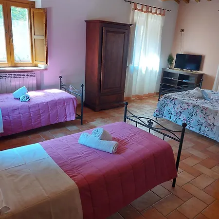 Roccamaia בית חווה *